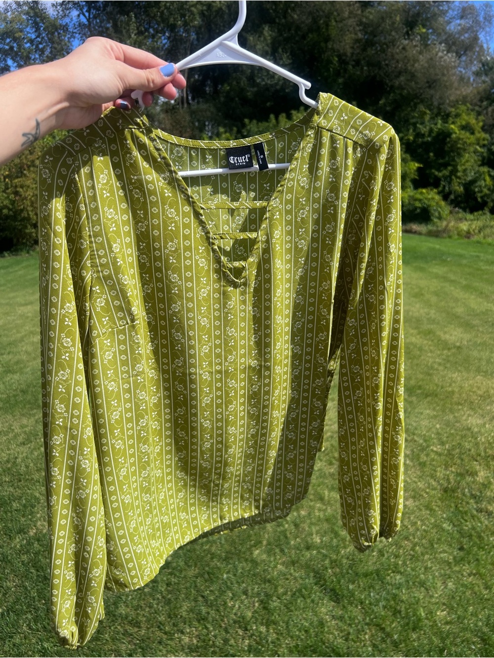 Cruel Denim Olive Green Floral Lace Up Long Sleeve Blouse S